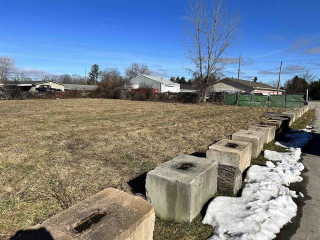 More Photos Of 8709 Main St, Whitmore Lake Land For Sale