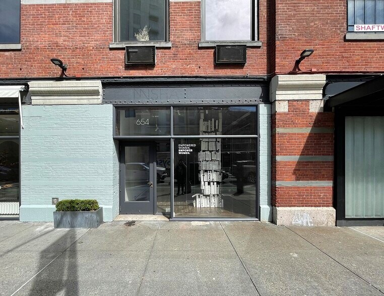 More Photos Of 344 W 13th St, New York Apartments For Lease