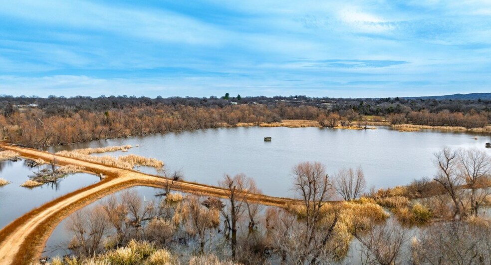 More Photos Of 25114 Lake Rd, Burneyville Land For Sale
