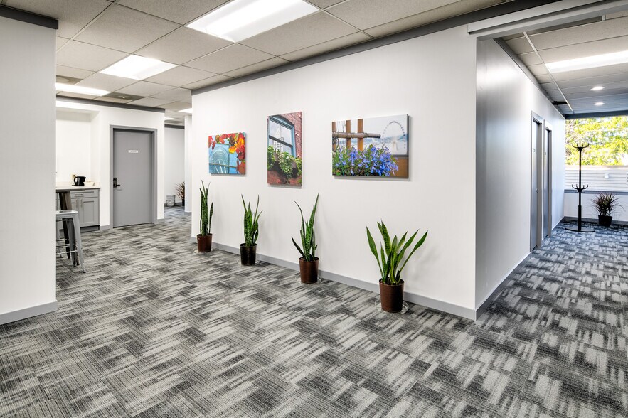 More Photos Of 2265 116th Ave NE, Bellevue Office For Lease