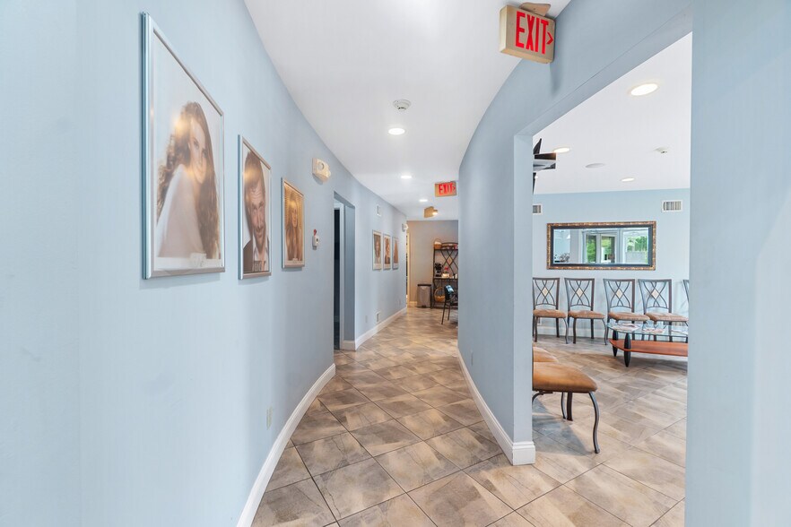 More Photos Of 137 Rutherford Ave, Franklin General Retail For Lease