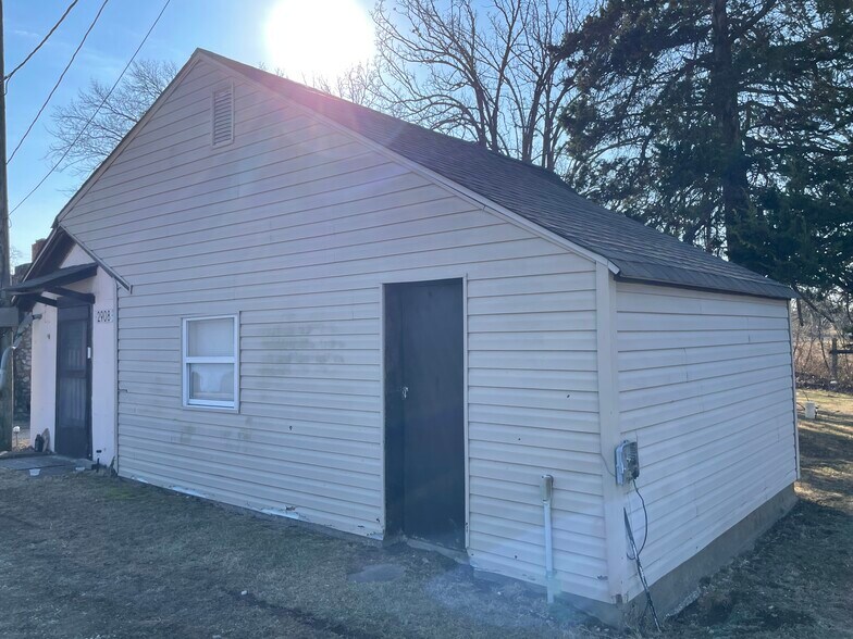 More Photos Of 2902 Clay St, De Soto Manufactured Housing Mobile Home Park For Sale