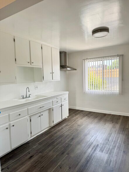 More Photos Of 451 S Breed St, Los Angeles Apartments For Sale