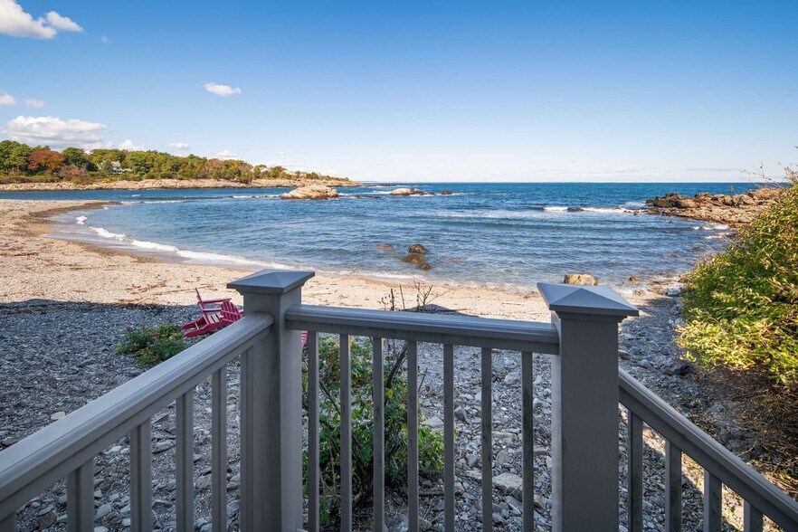More Photos Of 3 Harbor Lane, Ogunquit Apartments For Sale