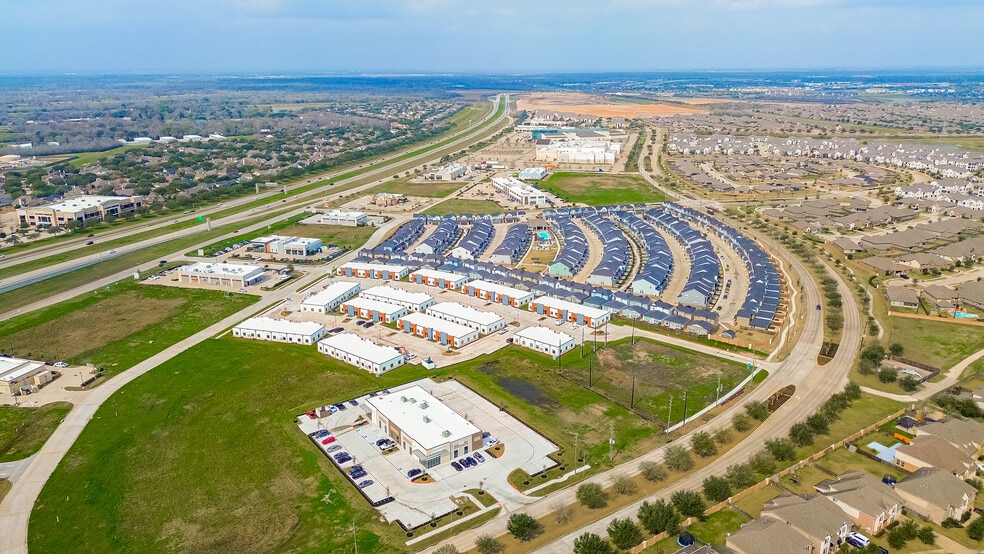 More Photos Of 5151 Meadow Ranch Pky, Richmond Office For Lease