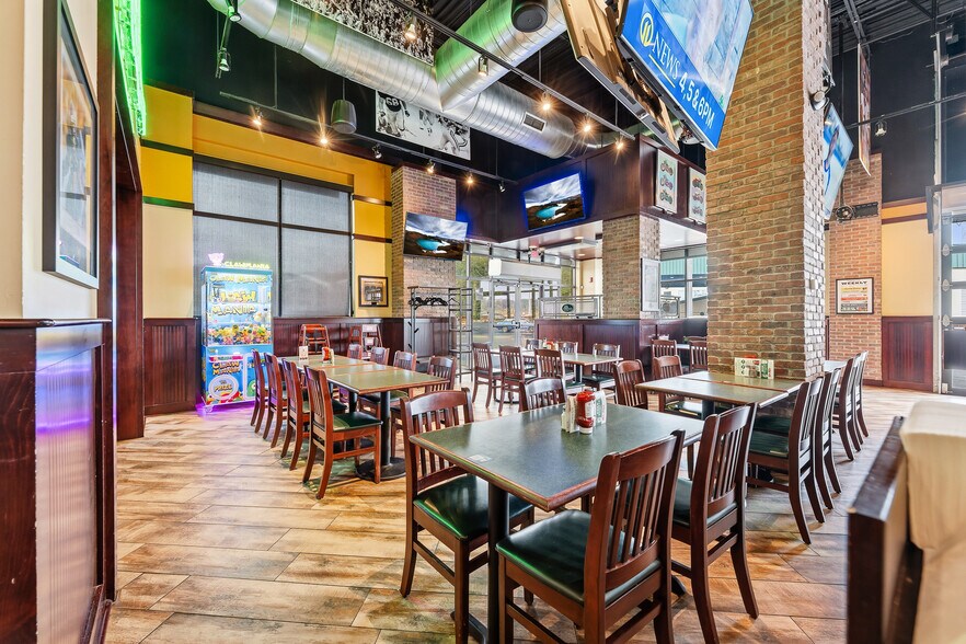 More Photos Of 7100 Willie G Ave, Morgantown Storefront For Sale