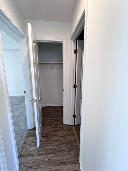More Photos Of 3005-3033 S Shrank Cir, Independence Apartments For Sale