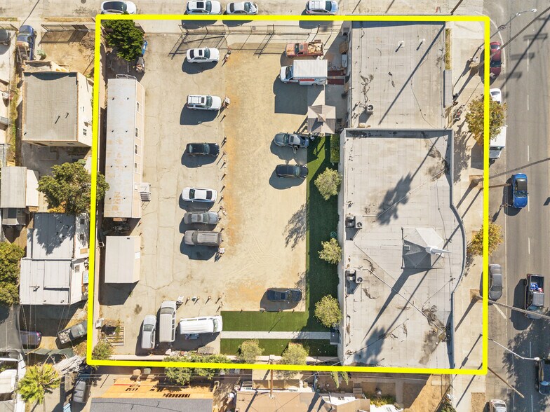 More Photos Of 8928 S Figueroa St, Los Angeles Religious Facility For Sale