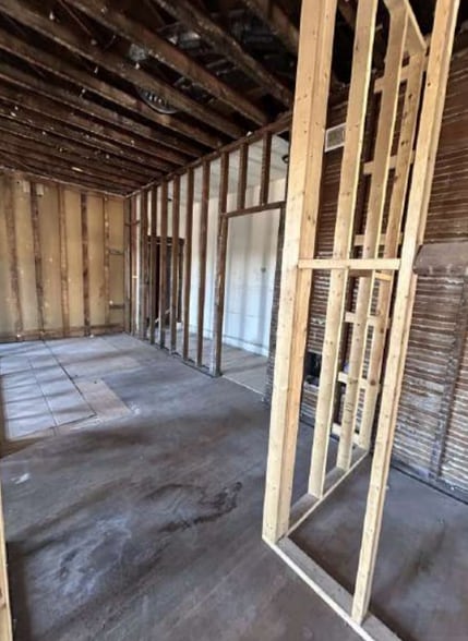 More Photos Of 701-711 W Wyoming Ave, Lockland Apartments For Sale