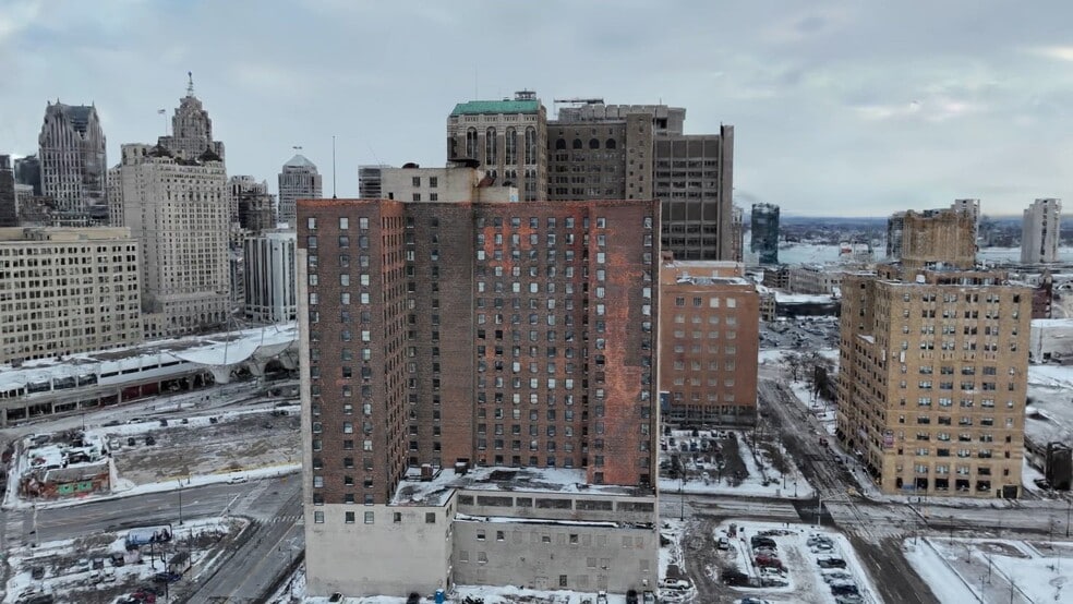 Primary Photo Of 400 Bagley St, Detroit Apartments For Sale