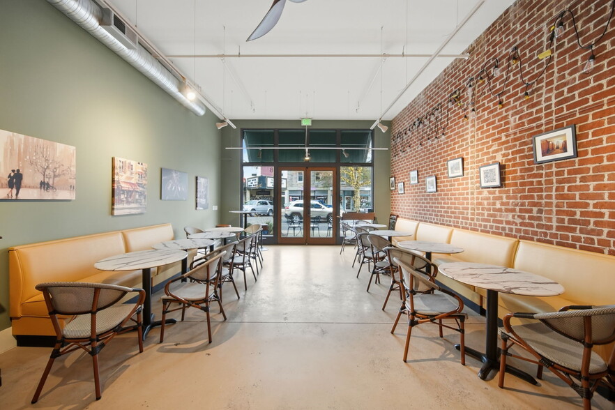 More Photos Of 300 Mason Ave, Cape Charles Apartments For Sale