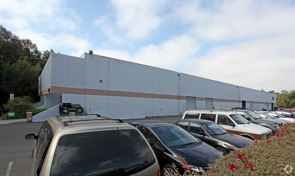 More Photos Of 6361 Yarrow Dr, Carlsbad Warehouse For Lease