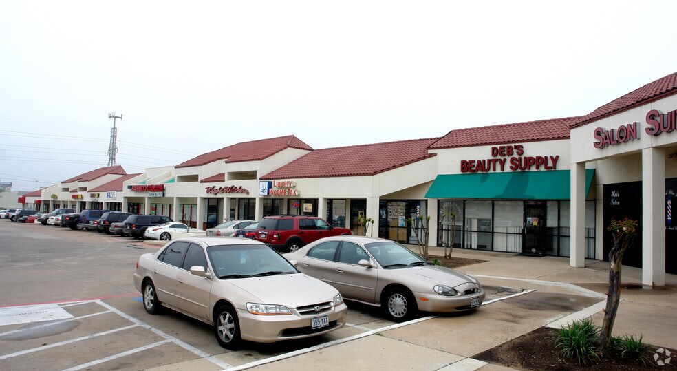 More Photos Of 3439 Altamesa Blvd, Fort Worth Unknown For Lease