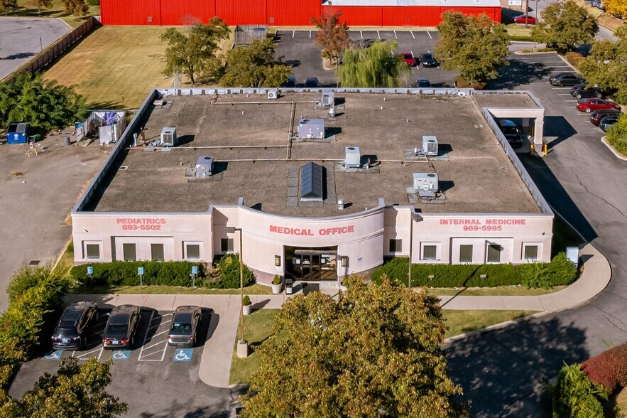 More Photos Of 6500 Preston Hwy, Louisville Medical For Lease