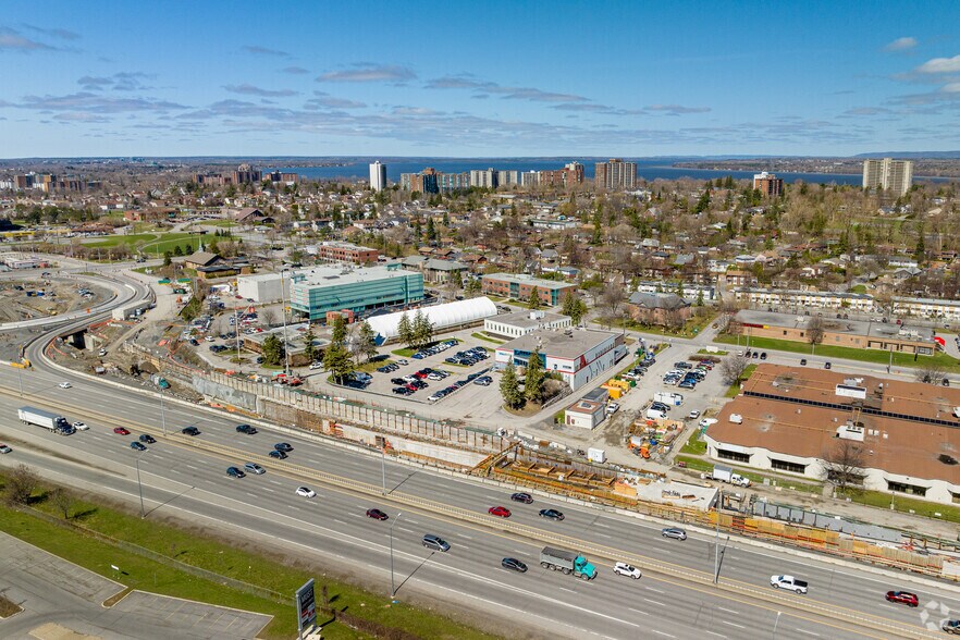 More Photos Of 2680 Queensview Dr, Ottawa Light Manufacturing For Lease