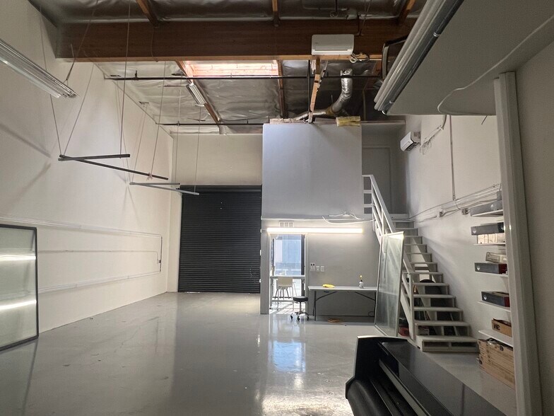 More Photos Of 3422 Swetzer Rd, Loomis Warehouse For Sale