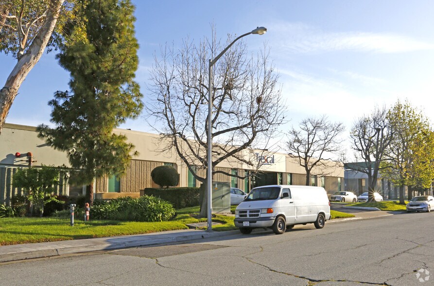 More Photos Of 1065 Comstock St, Santa Clara Light Manufacturing For Sale