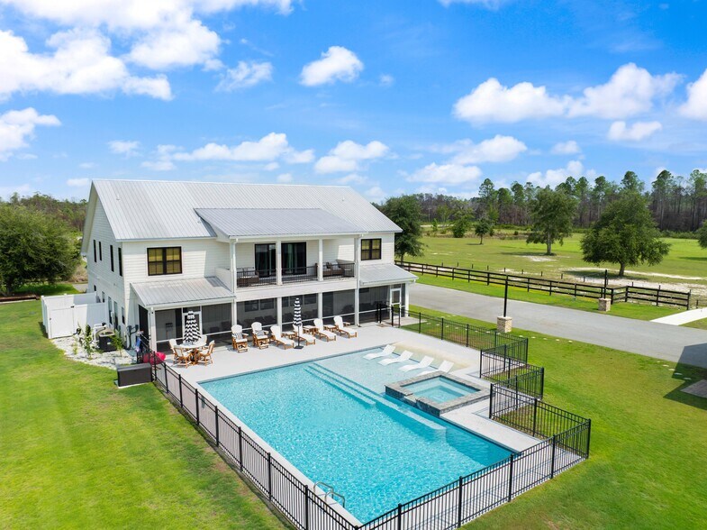 More Photos Of 8515 Old Highway 259, Waynesville Hospitality For Sale