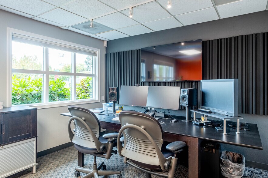 More Photos Of 5828 N Lombard, Portland Medical For Sale