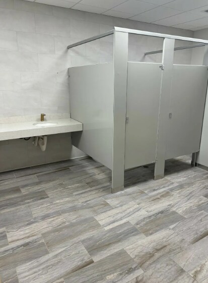 More Photos Of 116-118 W Main St, Madelia Apartments For Lease