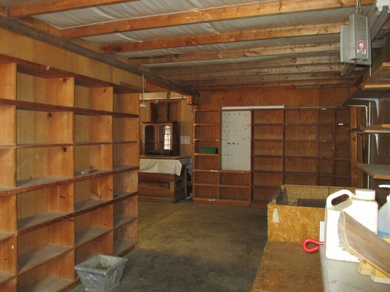 More Photos Of 3970 Camden Hwy hwy, Dalzell Land For Sale