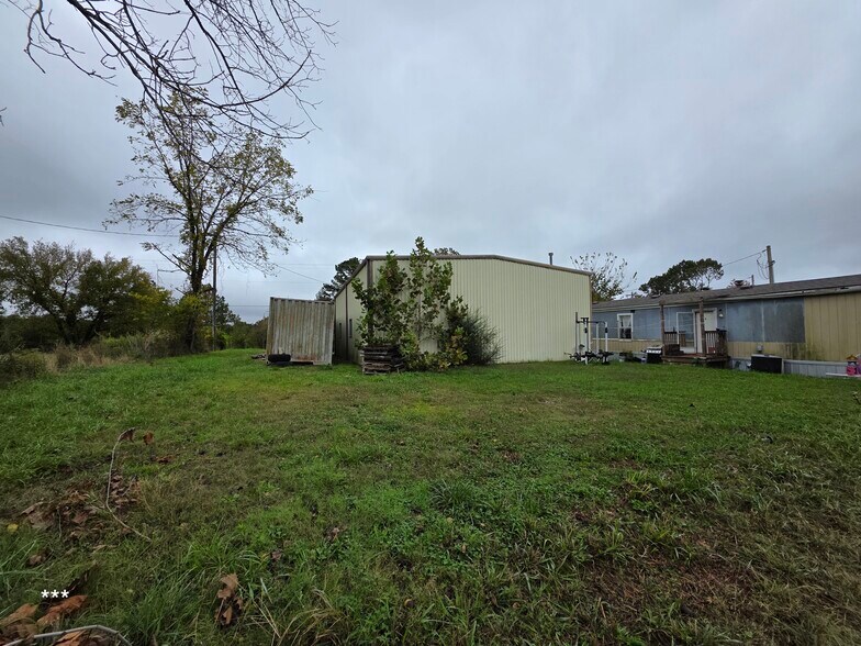 More Photos Of 3300 A Blue Hill Rd, Rogers Industrial For Sale