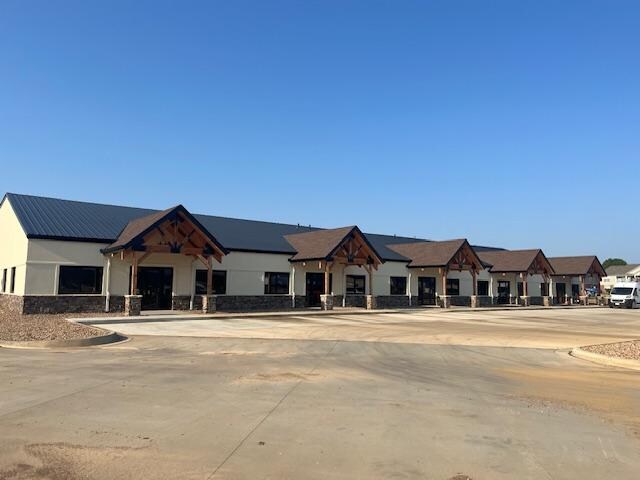 More Photos Of 5300 S Zero St, Fort Smith Storefront Retail Office For Sale