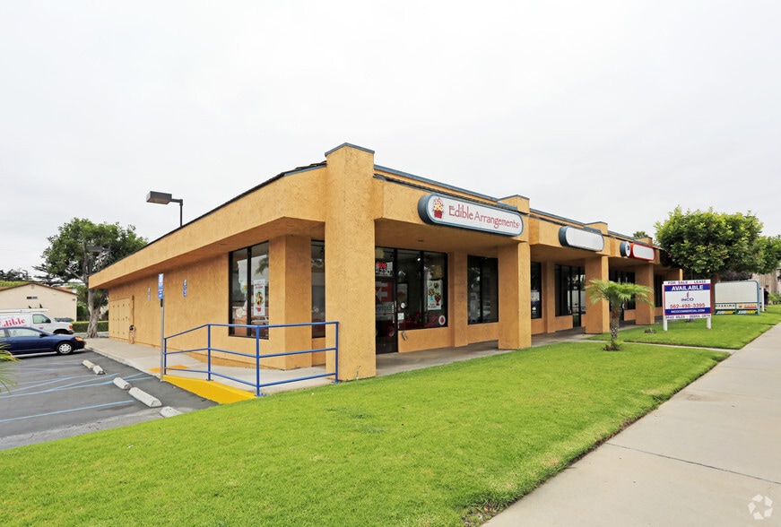 More Photos Of 4272-4390 Katella Ave, Los Alamitos Unknown For Lease