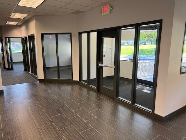 More Photos Of 2985 S Ridge Rd, Green Bay Medical For Lease