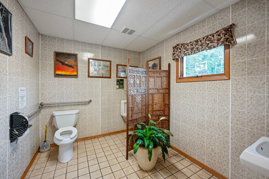 More Photos Of 4368 S County Road E, South Range General Retail For Sale