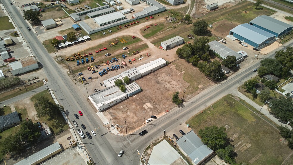 More Photos Of 1411 N Fulton St, Wharton Land For Sale