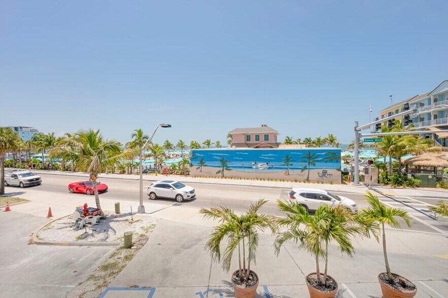 More Photos Of 1161-1165 Estero Blvd, Fort Myers Storefront Retail Residential For Sale