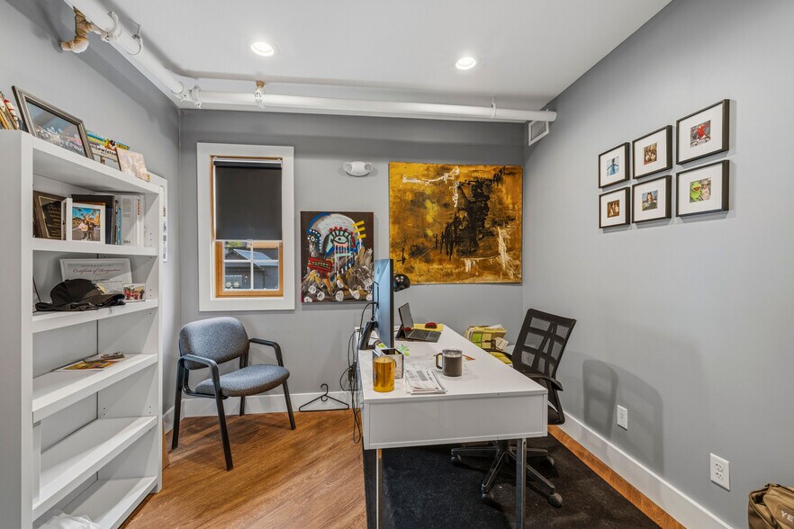 More Photos Of 402 Center St, Lewiston Restaurant For Sale