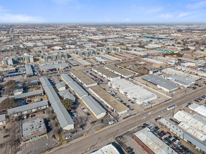 More Photos Of 11005 Indian Trl, Dallas Unknown For Lease