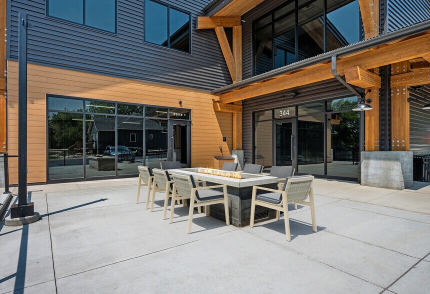 More Photos Of 344 N Main St, Spearfish Storefront Retail Office For Lease