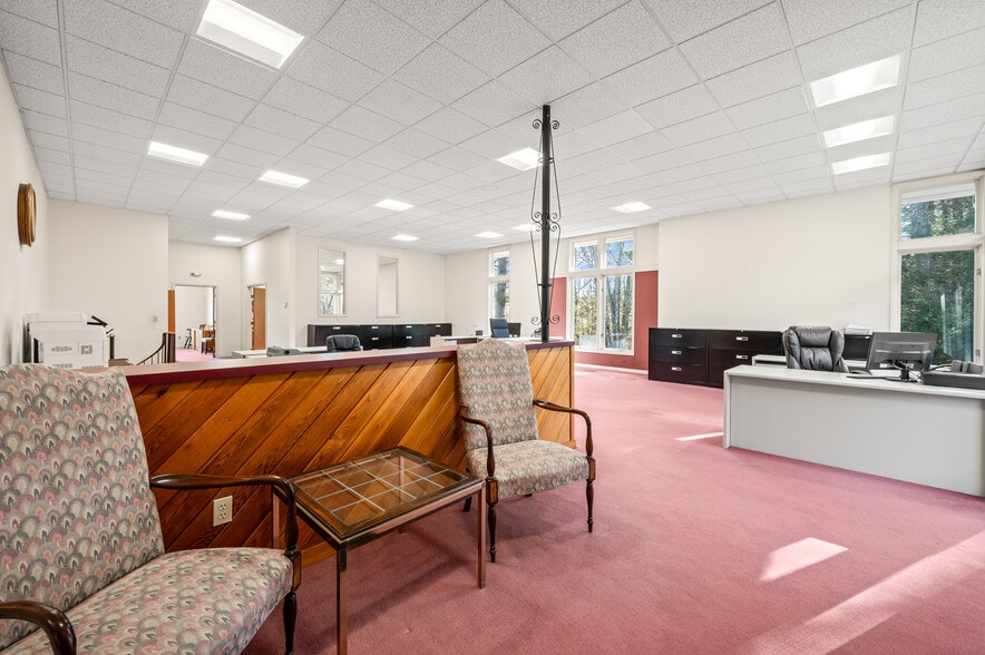 More Photos Of 72 W Stafford Rd, Stafford Springs Medical For Sale