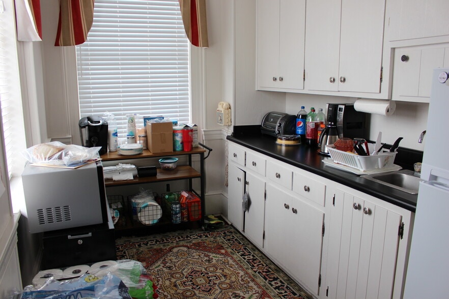 More Photos Of 448 Telfair St, Augusta Office For Sale