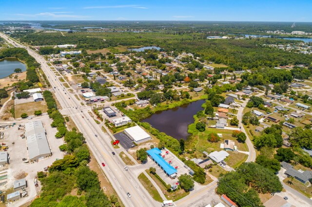 More Photos Of 12538 Palm Beach Blvd, Fort Myers Freestanding For Sale
