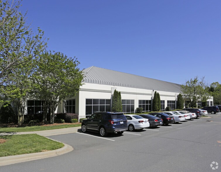 More Photos Of 1057 Red Ventures Dr, Fort Mill Office For Lease
