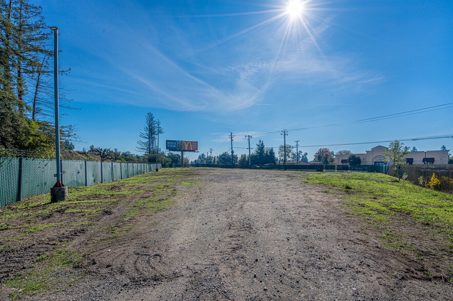 More Photos Of 10342 Old Redwood Hwy, Windsor Warehouse For Sale