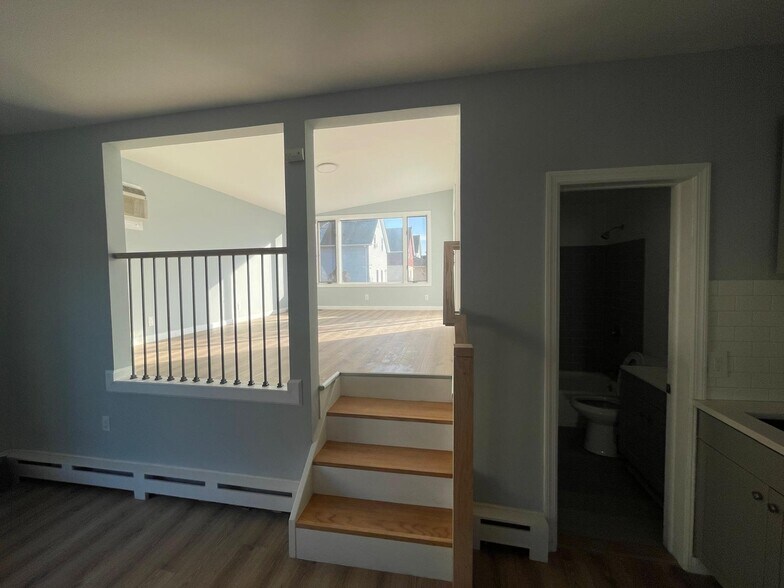 More Photos Of 42 Lester St, Wallington Apartments For Sale