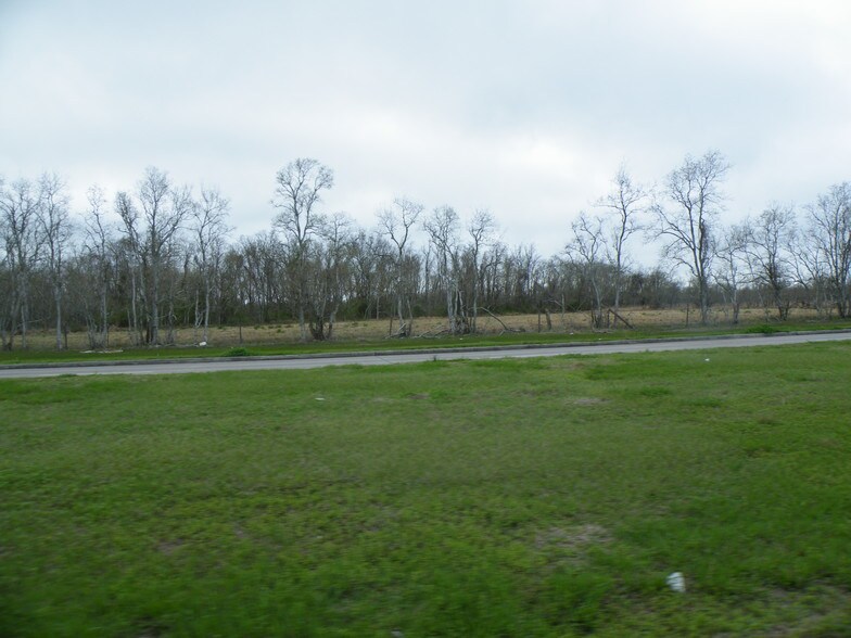 More Photos Of 25th Ave N at Hwy 3, Texas City Land For Sale