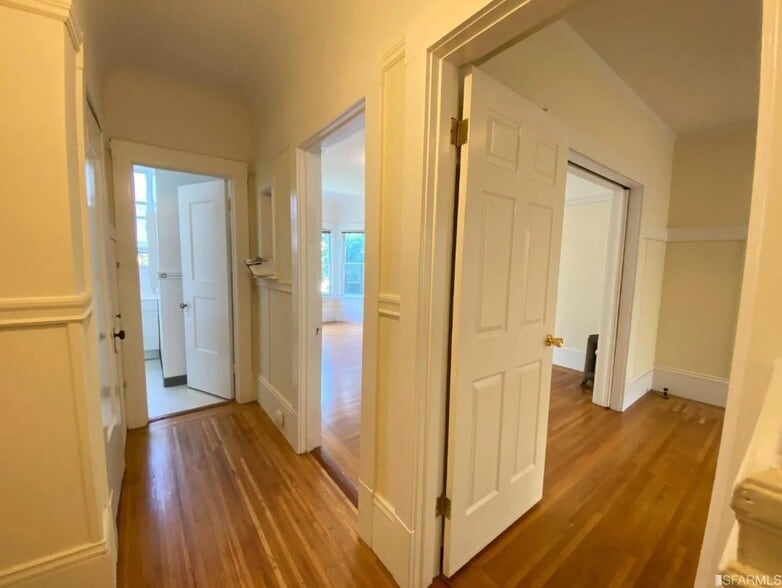 More Photos Of 1650 Clay St, San Francisco Apartments For Sale