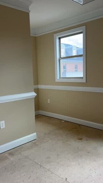 Primary Photo Of 2487 Cedarcrest Rd, Acworth Unknown For Lease