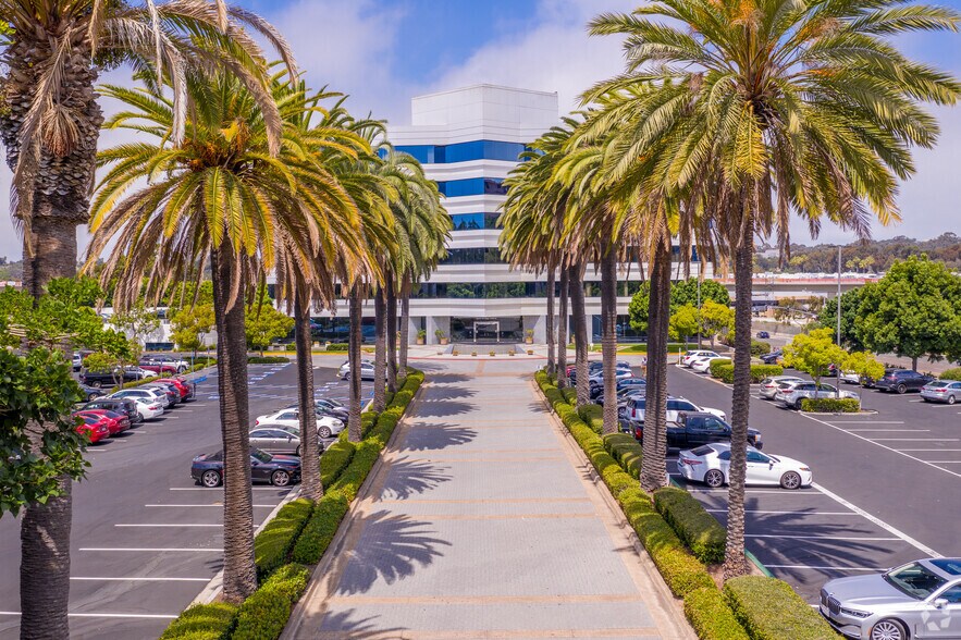 More Photos Of 3655 Nobel Dr, San Diego Office For Lease