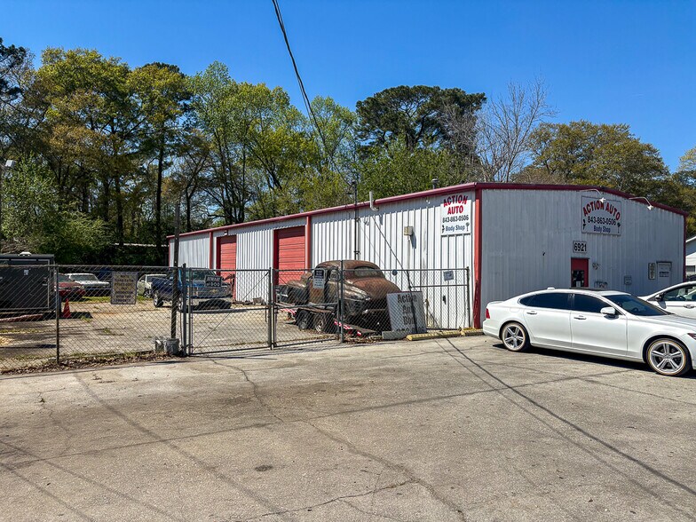 Primary Photo Of 6921 Stall Rd, Charleston Auto Repair For Lease