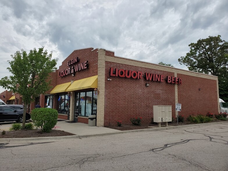 More Photos Of 1350 E Chicago St, Elgin Unknown For Lease