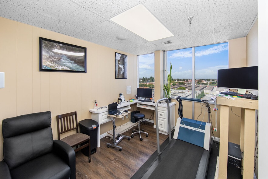 More Photos Of 4305 Torrance Blvd, Torrance Medical For Sale