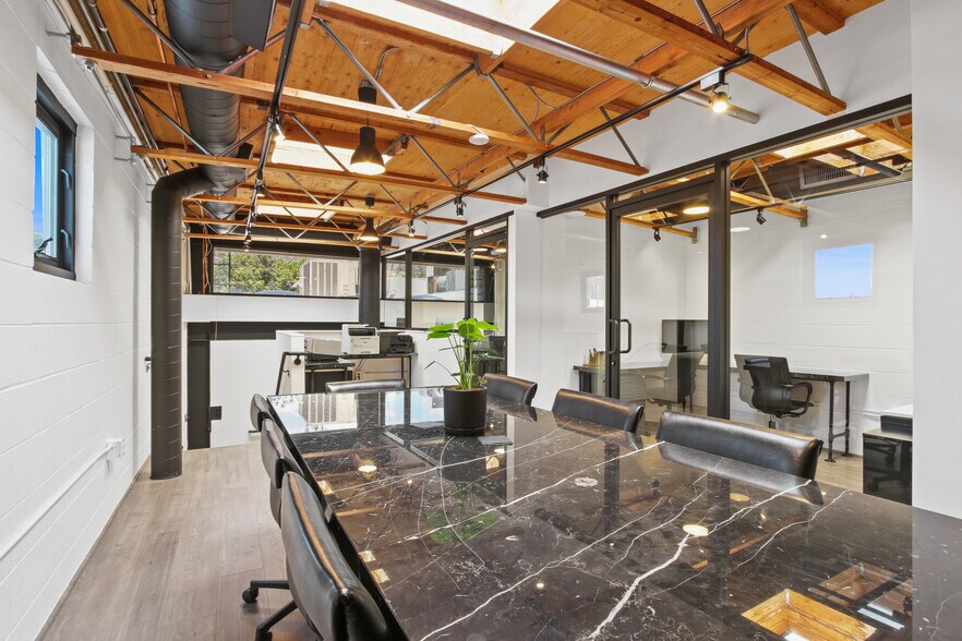 More Photos Of 1638 Colorado Blvd, Los Angeles Loft Creative Space For Sale