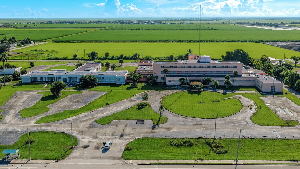 More Photos Of 1201 S Main St, Belle Glade Hospital For Sale